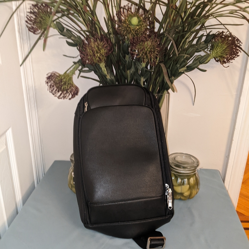 Polare Male Sling Bag